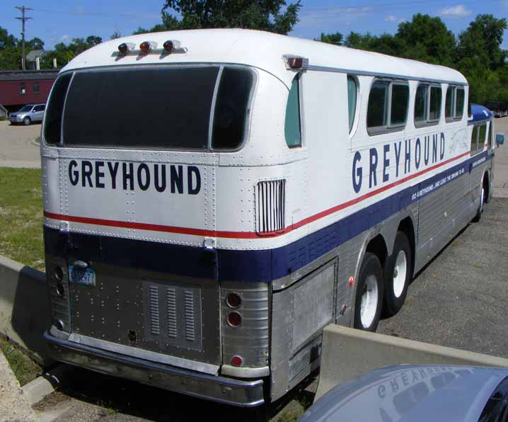 Greyhound Super Scenicruiser 0807
